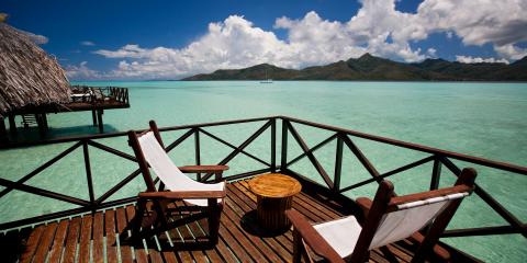Tahiti hotel and deck